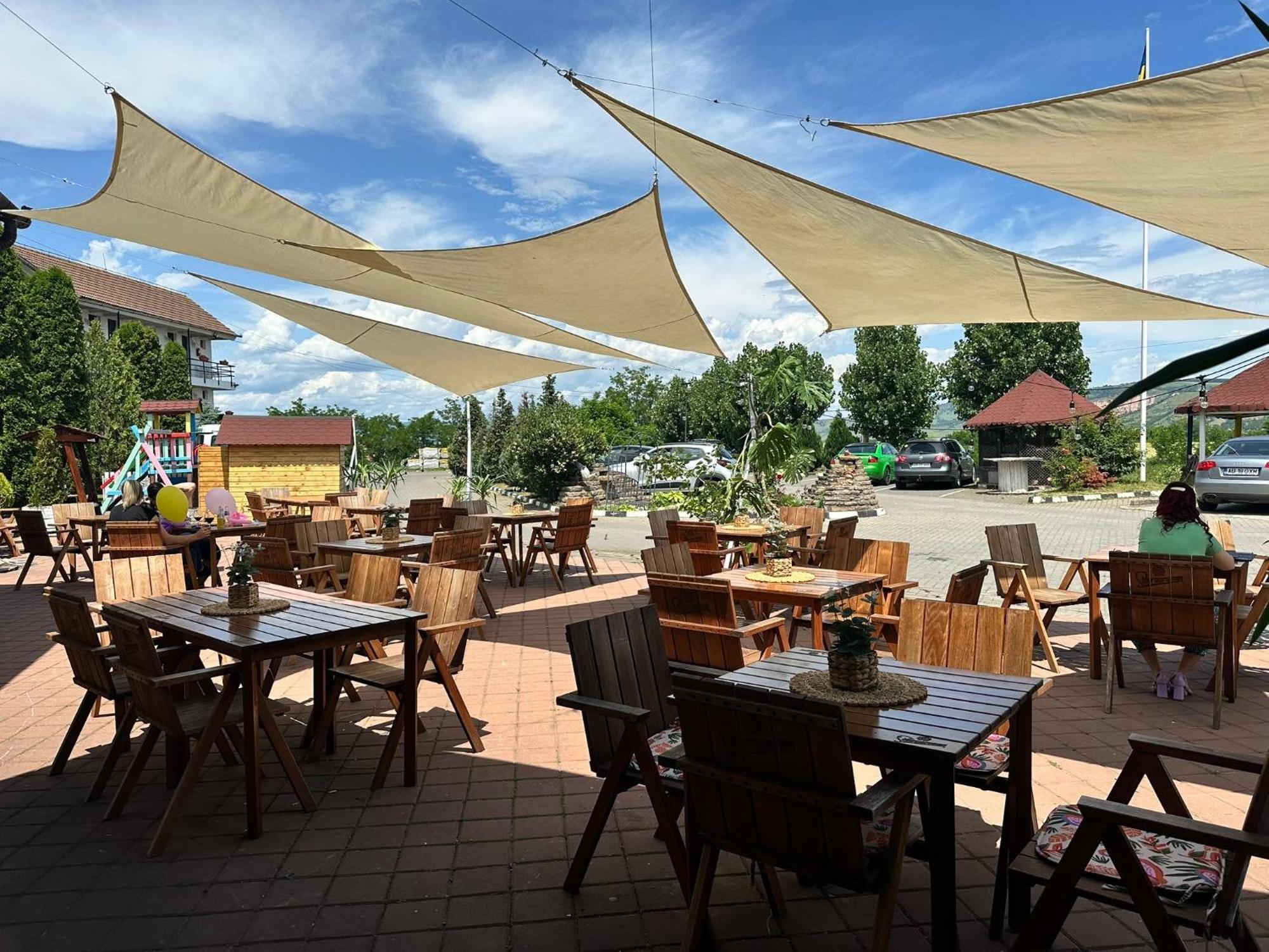 Motel Dacia Себеш Екстер'єр фото